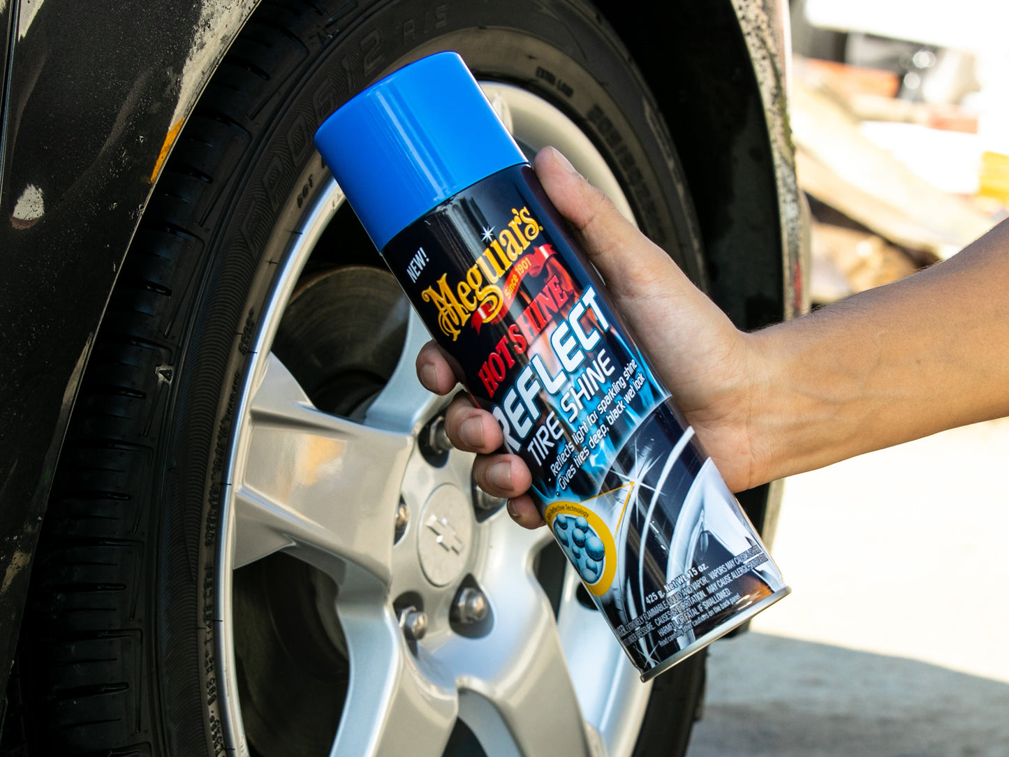 Classic Meguiar's Hot Shine Reflect Tire Shine, G18715, 15 Oz, Aerosol