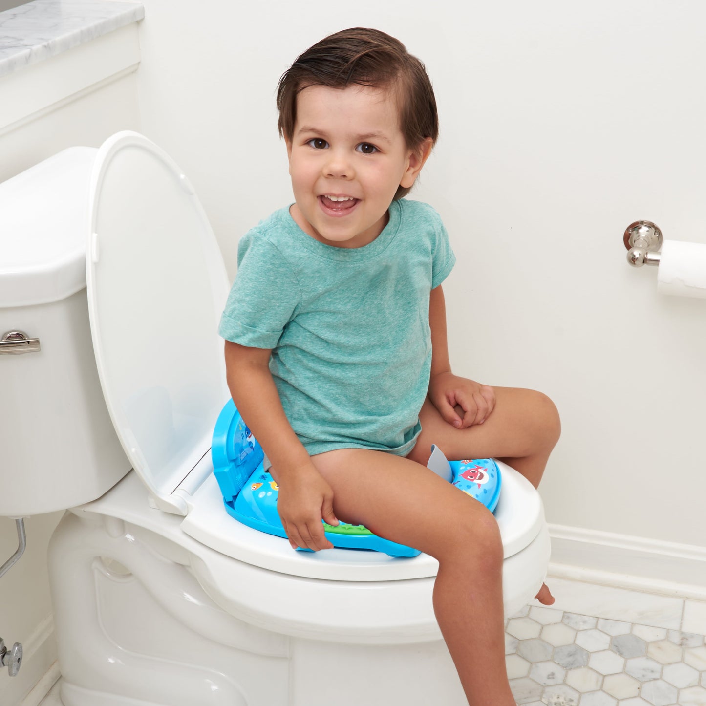 Versatile Baby Shark "Fintastic" Deluxe Potty Seat with Sound