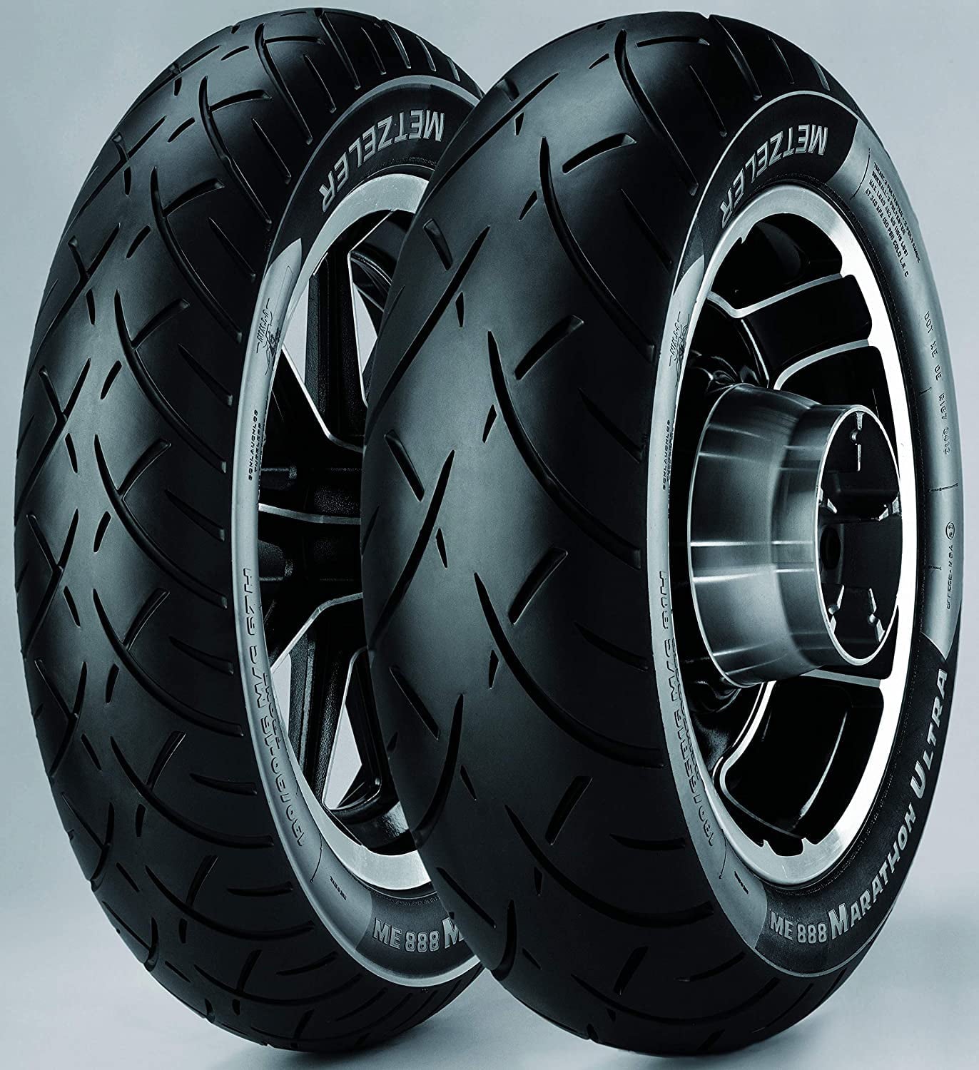 Classic 200/50ZR-17 Metzeler ME888 Marathon Ultra Radial Rear Tire