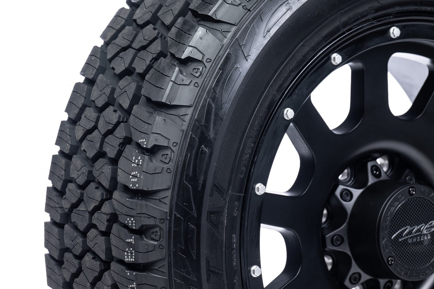 Versatile Summit Trail CLIMBER AT 265/70R17 2657017 265 70 17 All Terrain Tire Fits: 2014-18 Chevrolet Silverado 1500 WT, 2010-21 GMC Sierra 1500 SLE