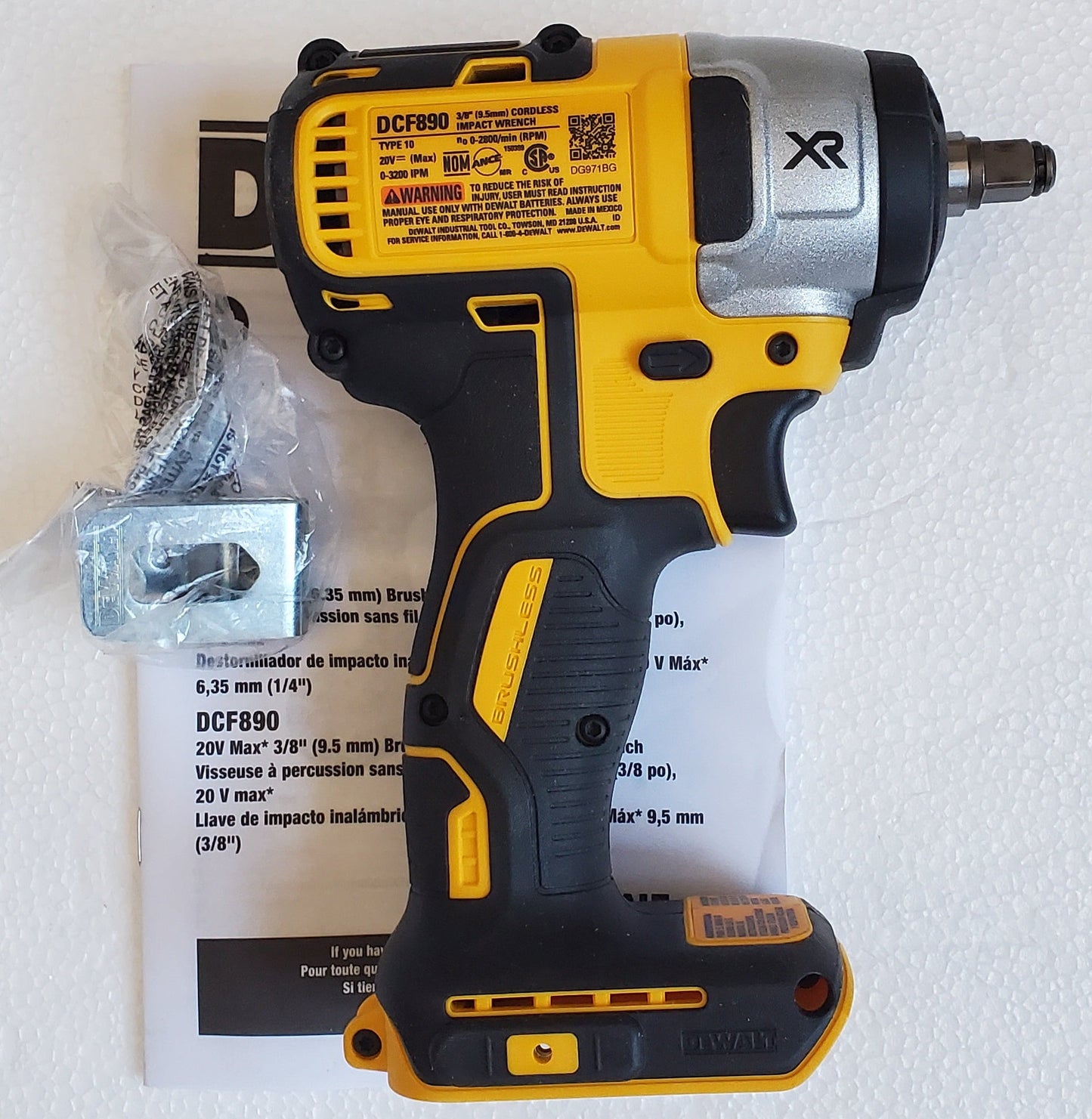 Versatile Dewalt DCF911B 20V MAX 1/2" Cordless Impact Wrench